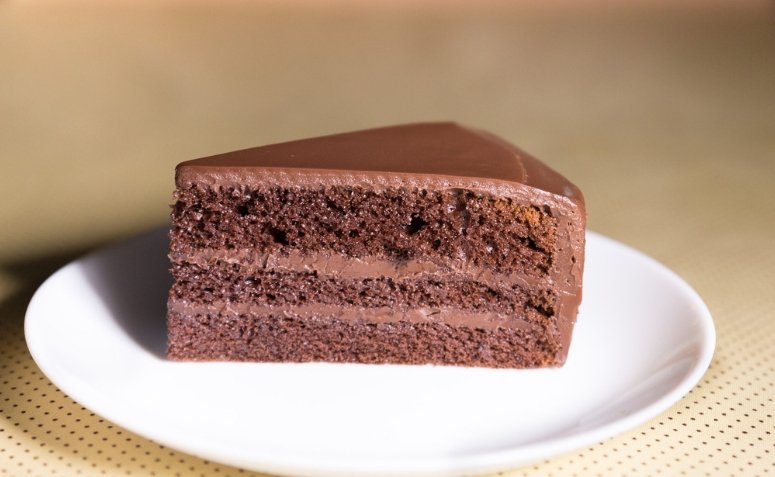 Tarta de mousse de chocolate: 17 recetas que combinan dos grandes postres