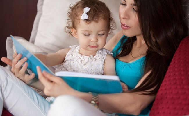 6 beneficios de leer para tu bebé
