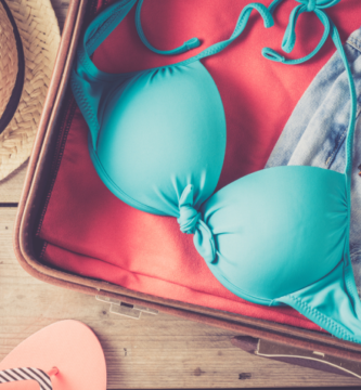 Qué llevar a la playa: checklist completo para disfrutar del viaje