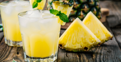 Caipirinha de piña: 10 recetas que convertirán tu día en una fiesta